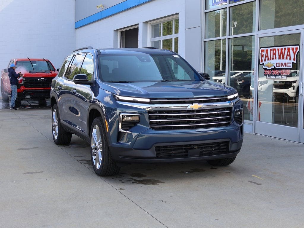 2026 Chevrolet Traverse — side profile view