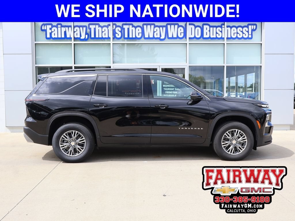 2026 Chevrolet Traverse LT in Mosaic Black Metallic — front three-quarter view